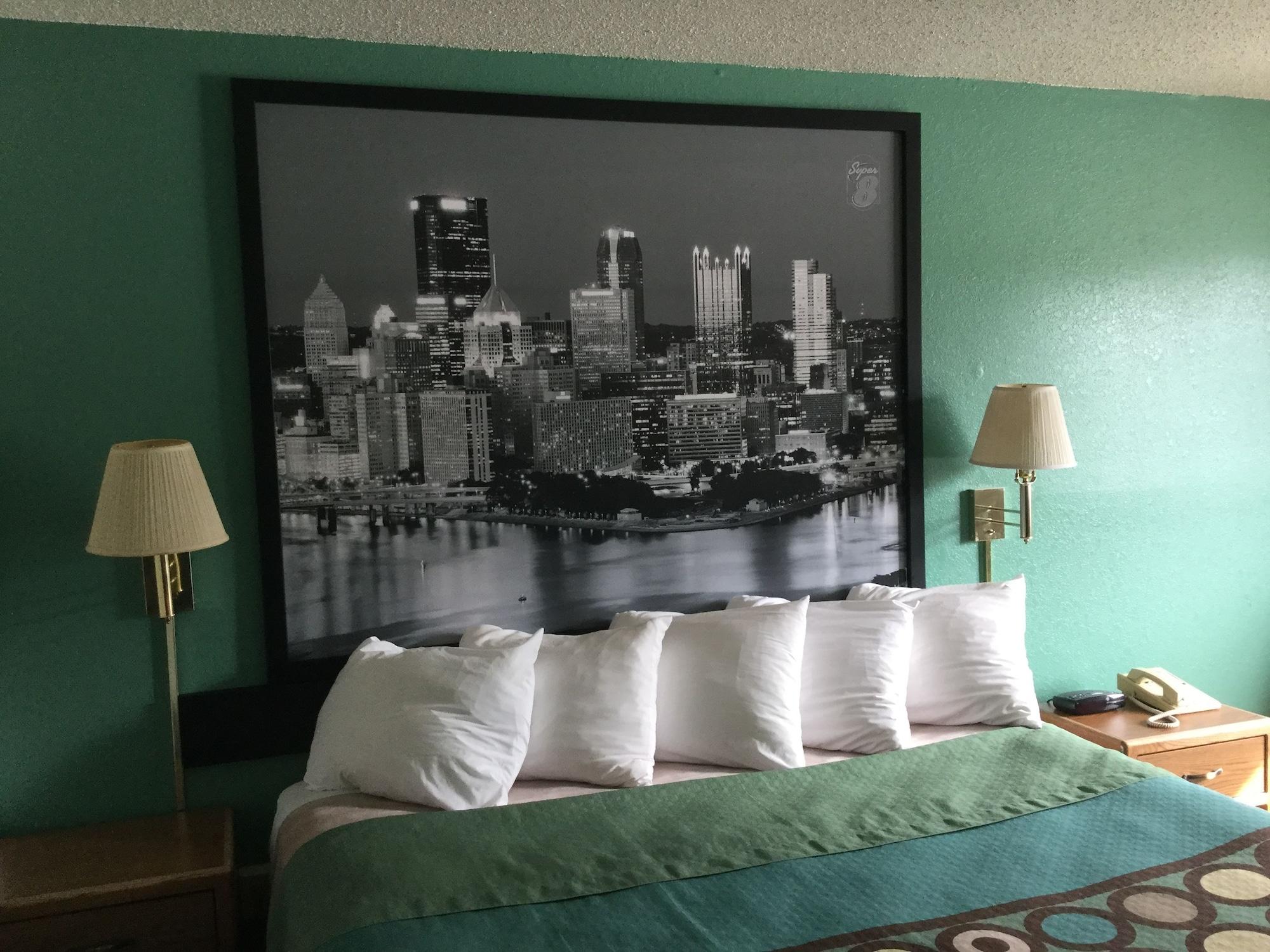 Super 8 By Wyndham New Stanton Hotell Exteriör bild
