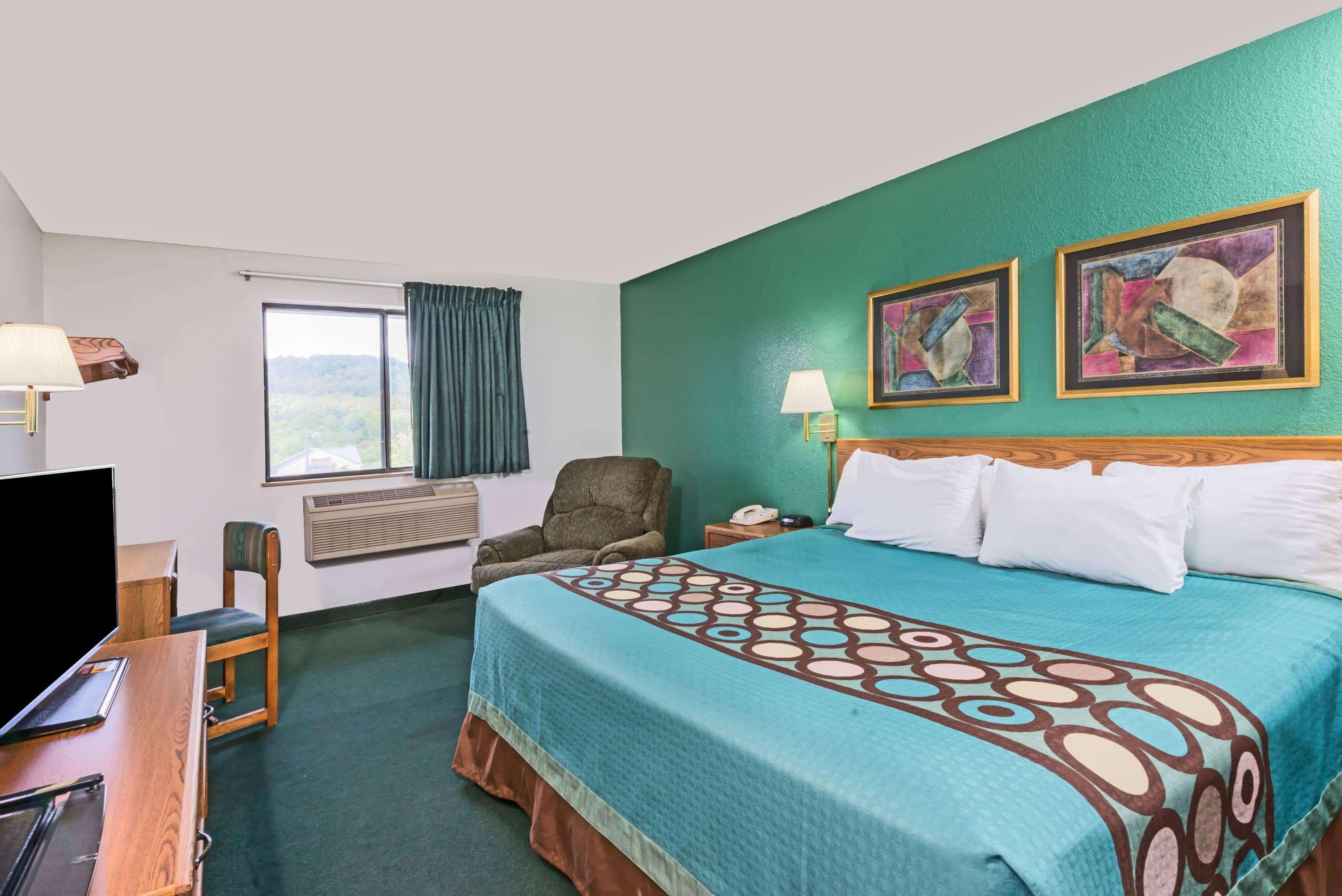 Super 8 By Wyndham New Stanton Hotell Exteriör bild